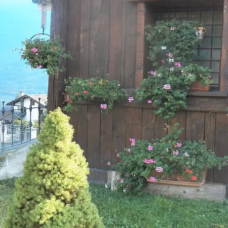 Lägenhet La Maison De Vali Aosta